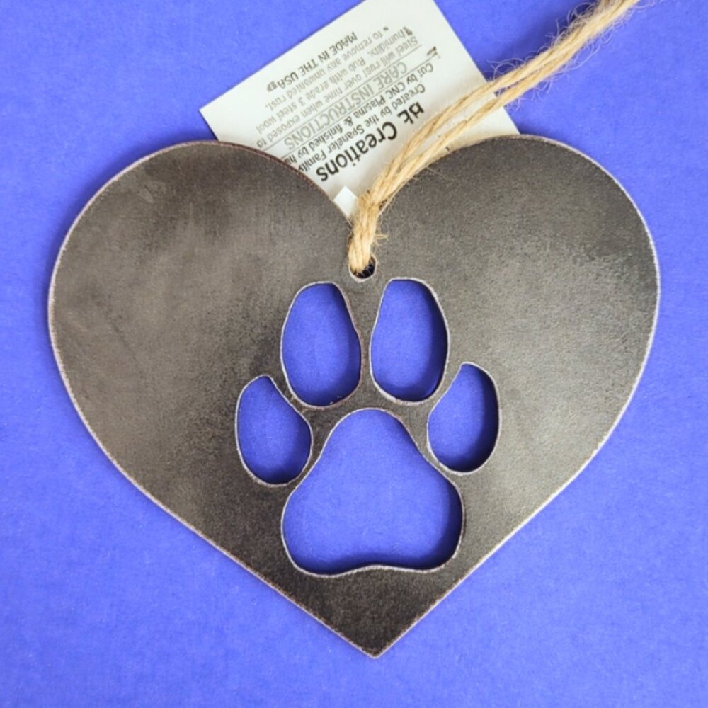 Metal Heart Paw Print Ornament– New With Tags – Rustic Decor
